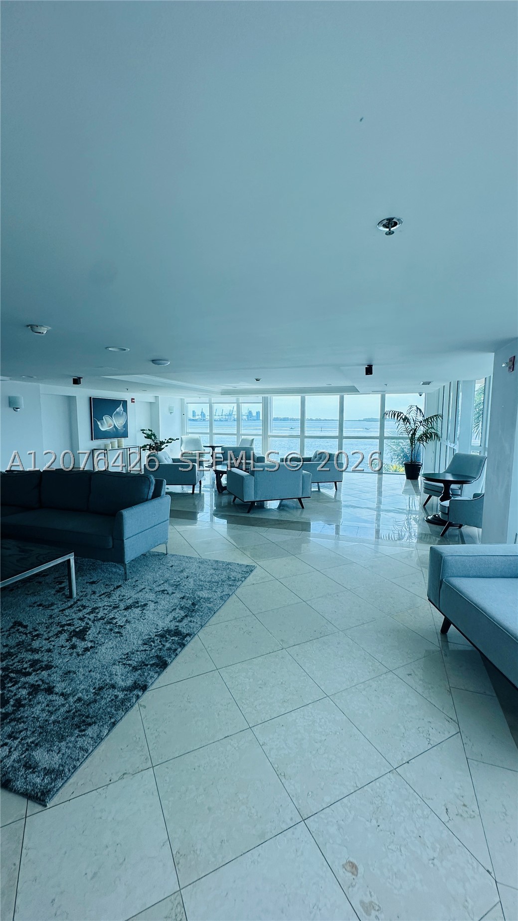 1155 Brickell Bay Dr #1906, Miami FL 33131