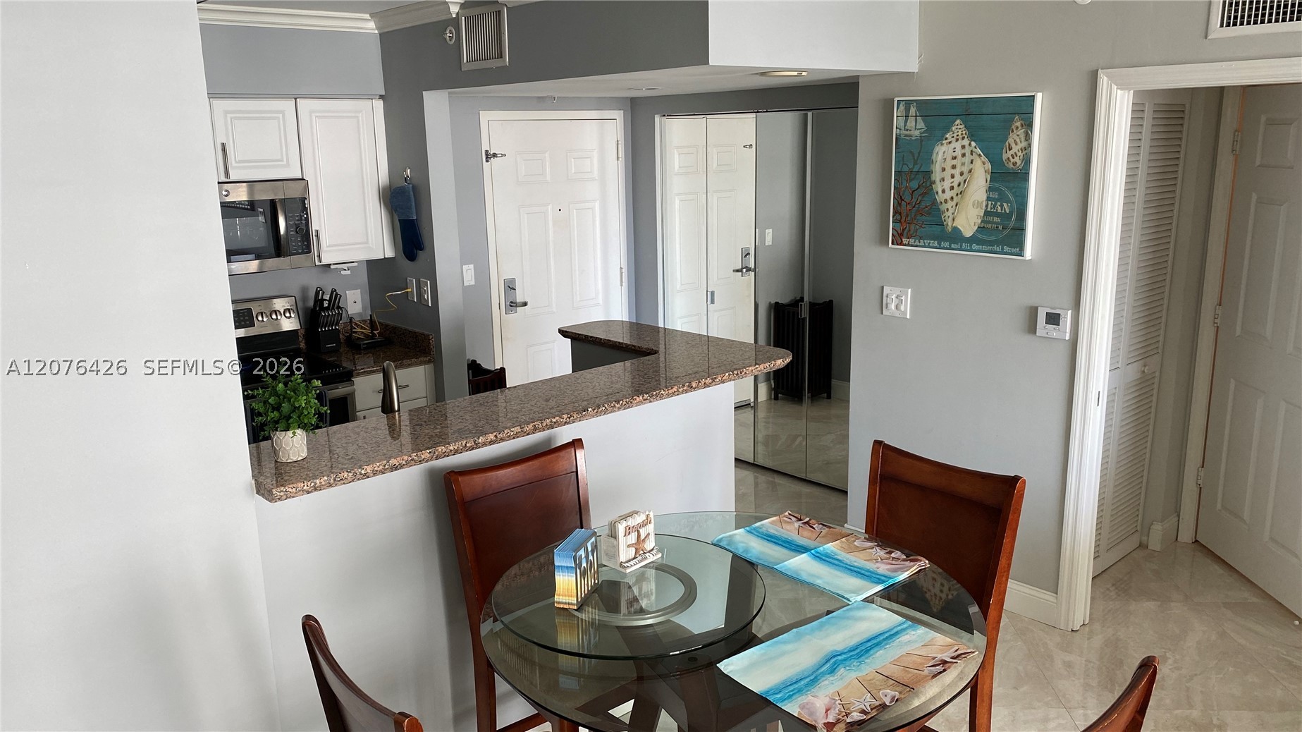 1155 Brickell Bay Dr #1906, Miami FL 33131