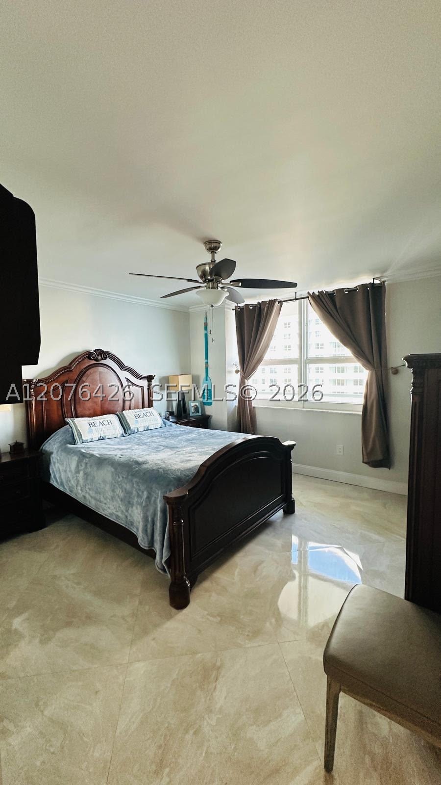 1155 Brickell Bay Dr #1906, Miami FL 33131