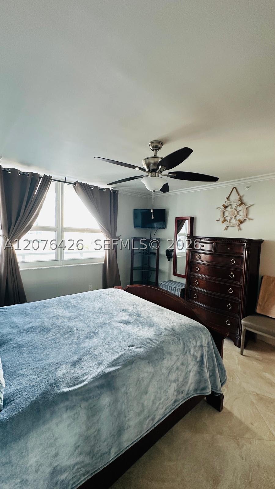 1155 Brickell Bay Dr #1906, Miami FL 33131