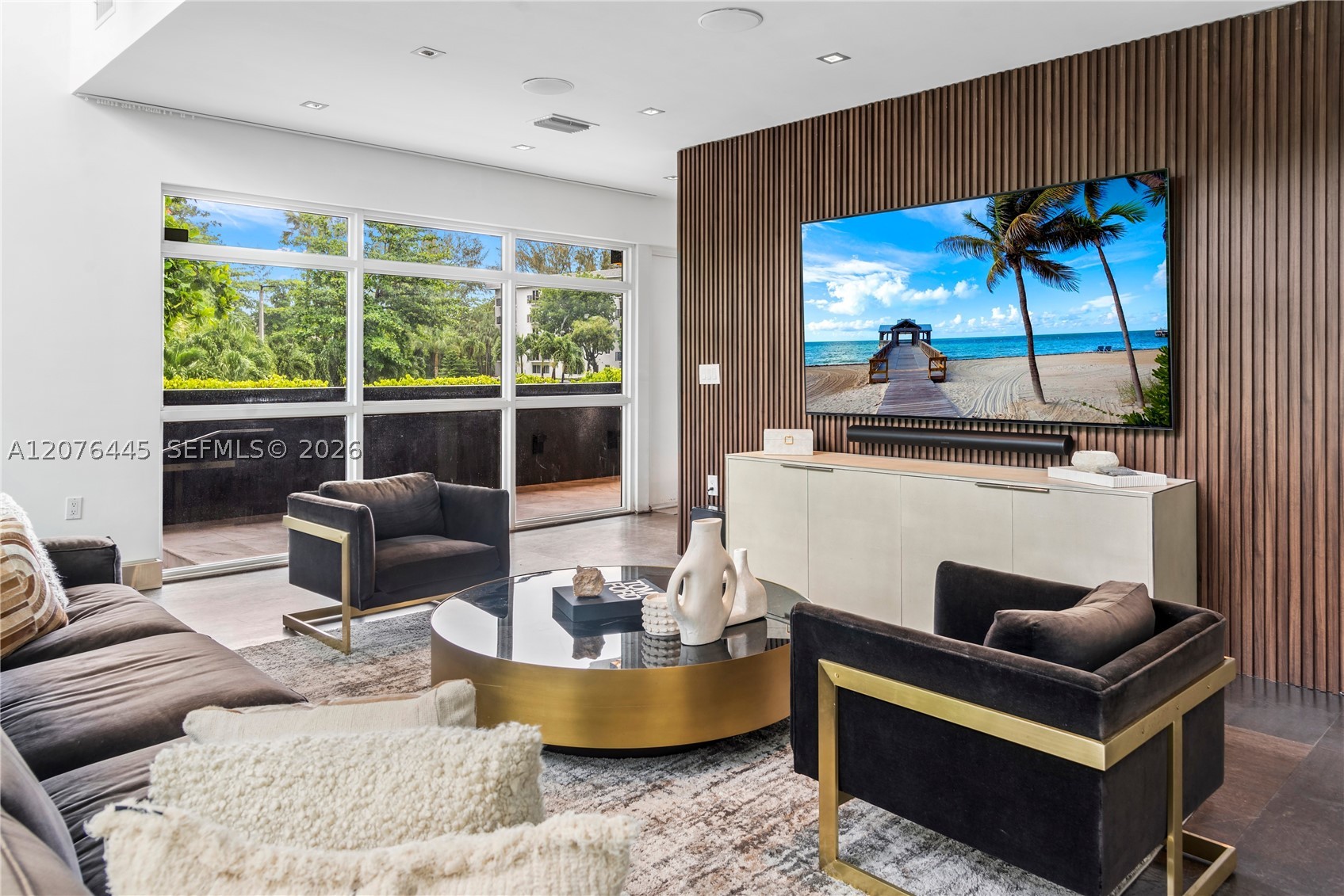 1606 S Bayshore Dr #1606, Miami FL 33133