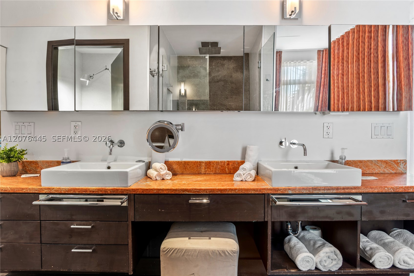 1606 S Bayshore Dr #1606, Miami FL 33133