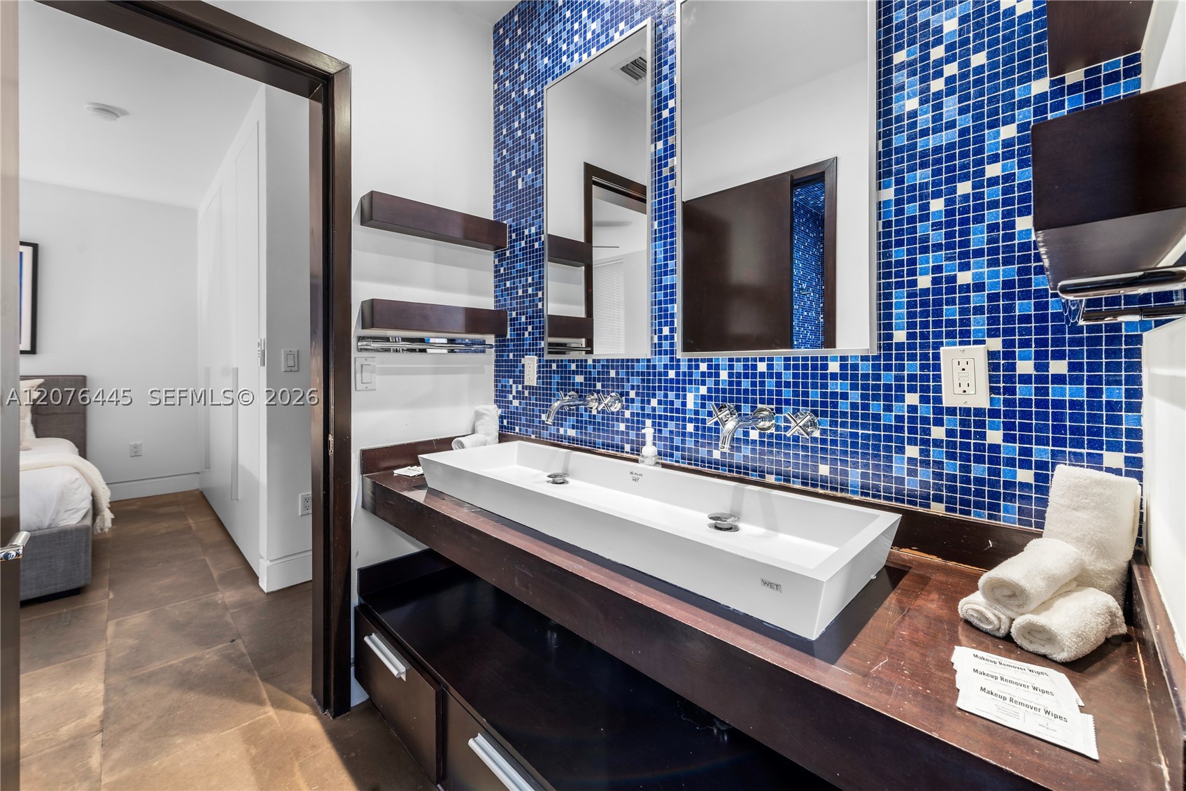 1606 S Bayshore Dr #1606, Miami FL 33133