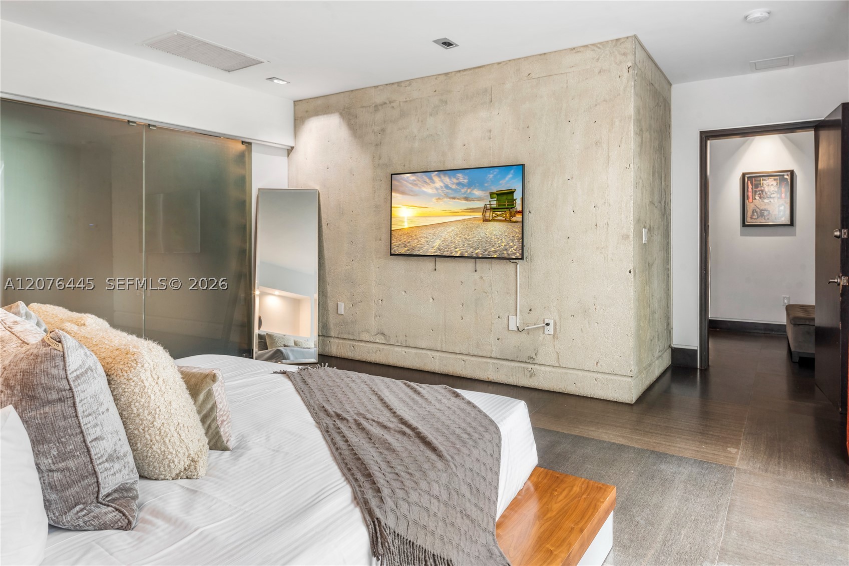 1606 S Bayshore Dr #1606, Miami FL 33133