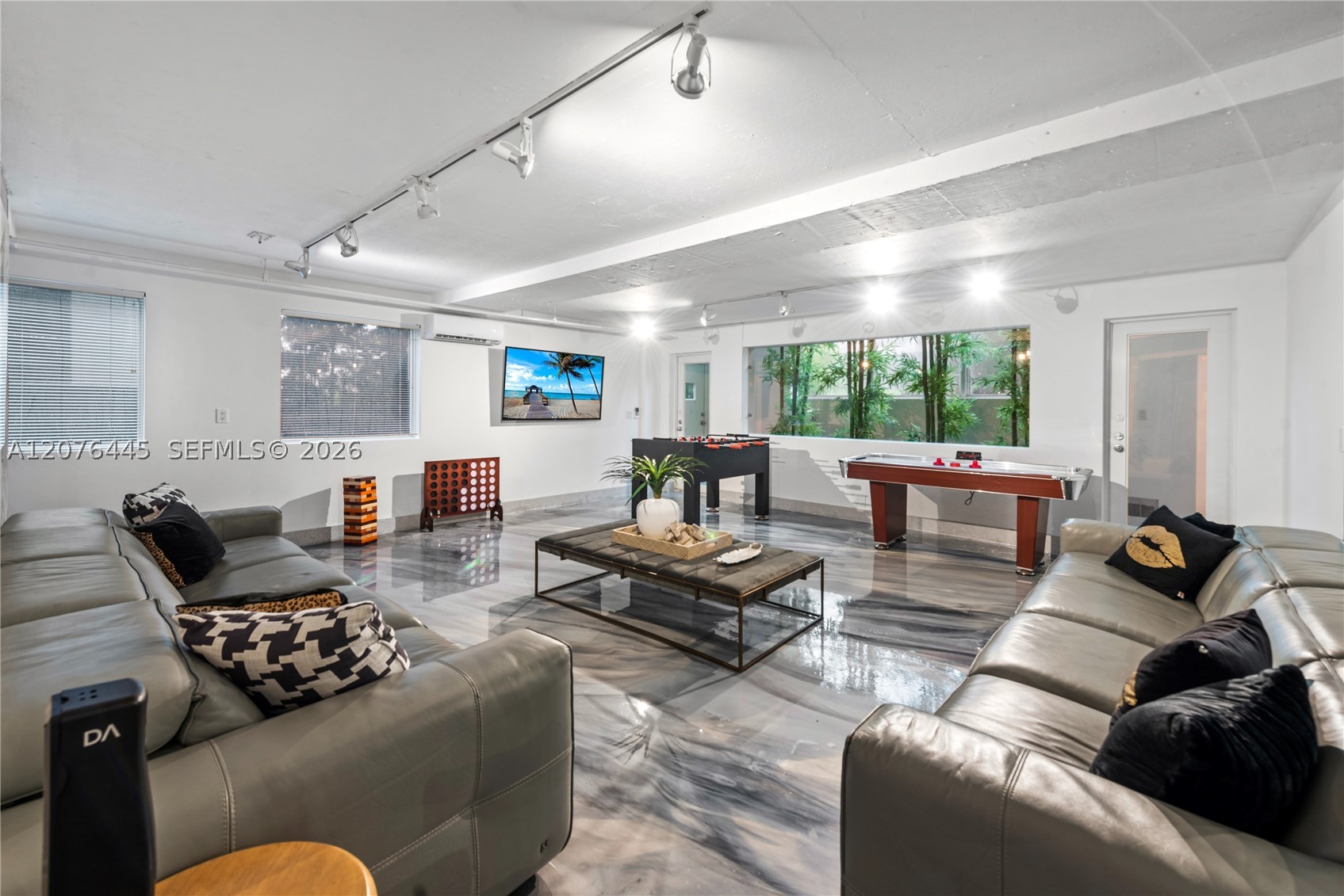 1606 S Bayshore Dr #1606, Miami FL 33133