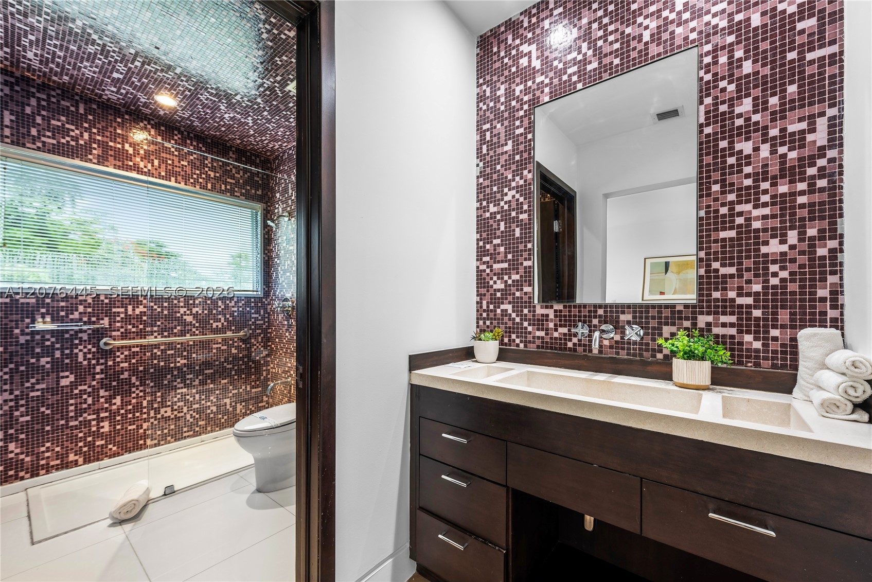 1606 S Bayshore Dr #1606, Miami FL 33133