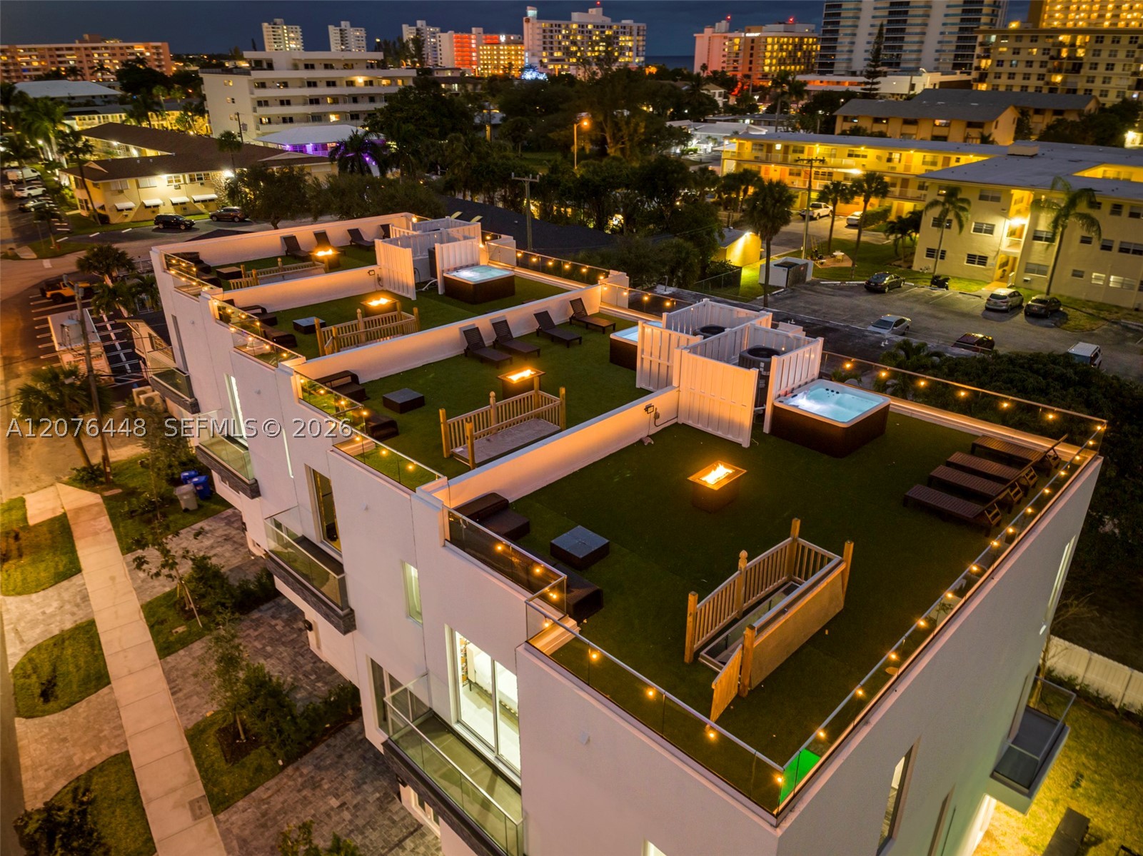 1000 N Riverside Dr, Pompano Beach FL 33062