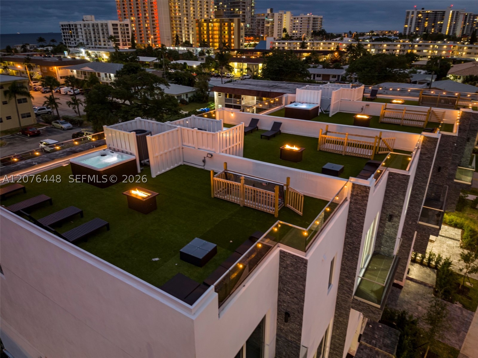 1000 N Riverside Dr, Pompano Beach FL 33062