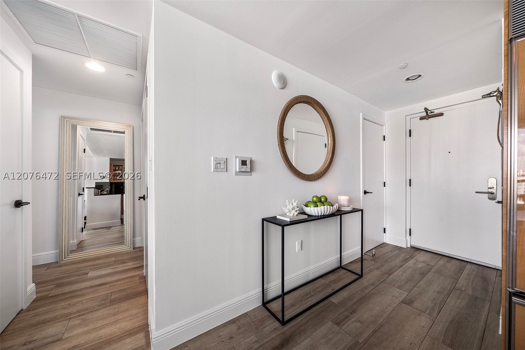 6799 Collins Ave #701, Miami Beach FL 33141