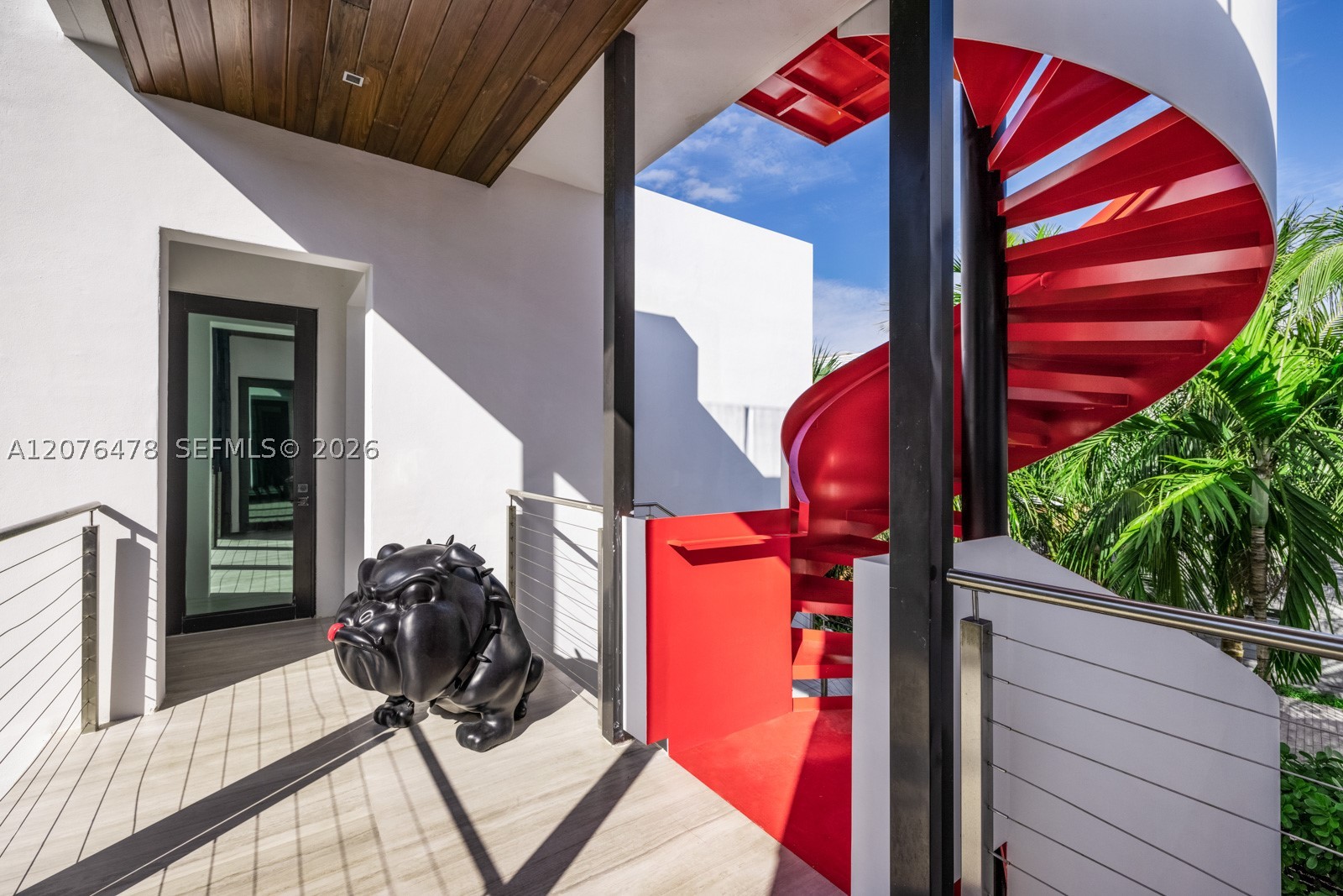 528 Lakeview Ct, Miami Beach FL 33140