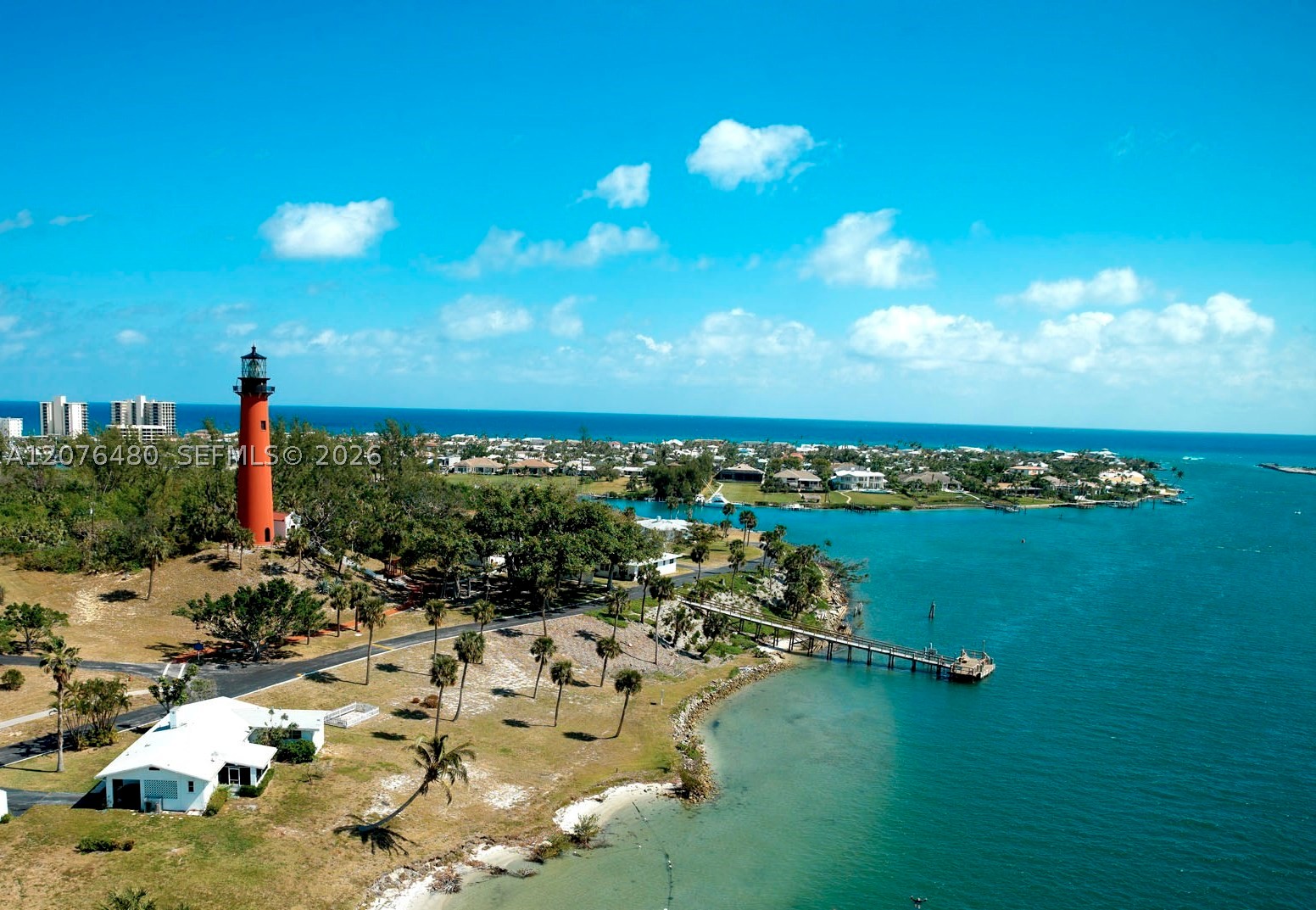 200 Beach Rd #701, Tequesta FL 33469