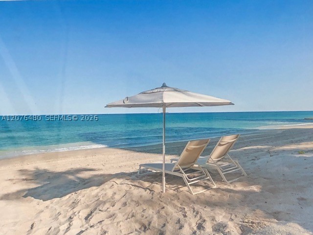 200 Beach Rd #701, Tequesta FL 33469