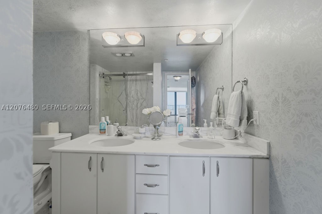 200 Beach Rd #701, Tequesta FL 33469