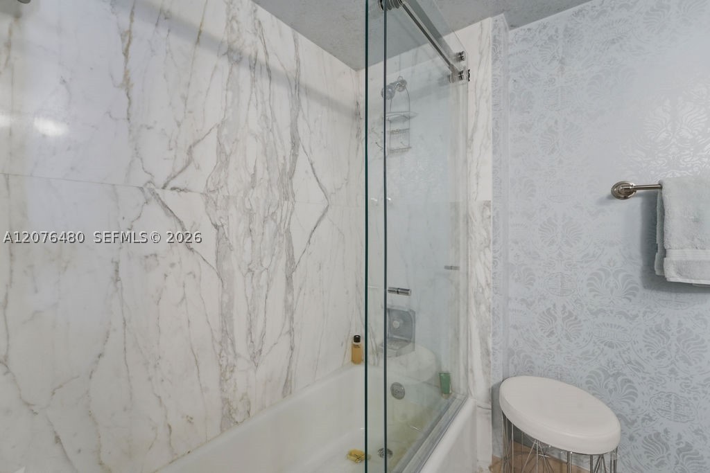 200 Beach Rd #701, Tequesta FL 33469