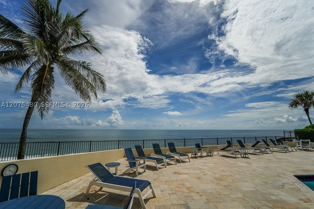 200 Beach Rd #701, Tequesta FL 33469