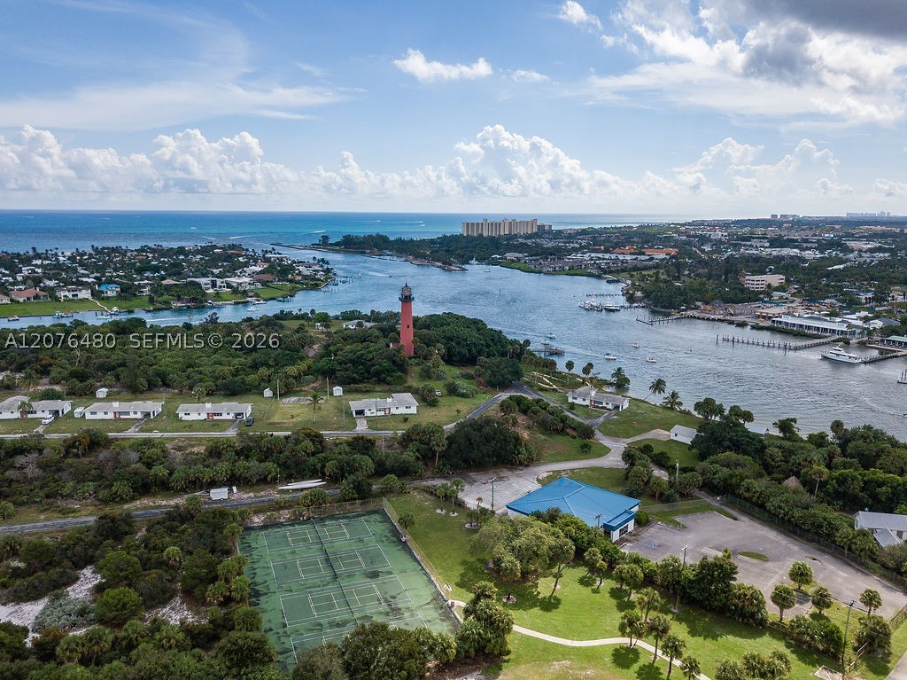 200 Beach Rd #701, Tequesta FL 33469