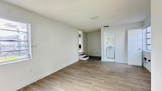 6371 SW 39th St, Miami FL 33155