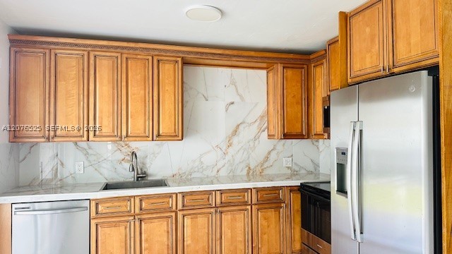 6371 SW 39th St, Miami FL 33155