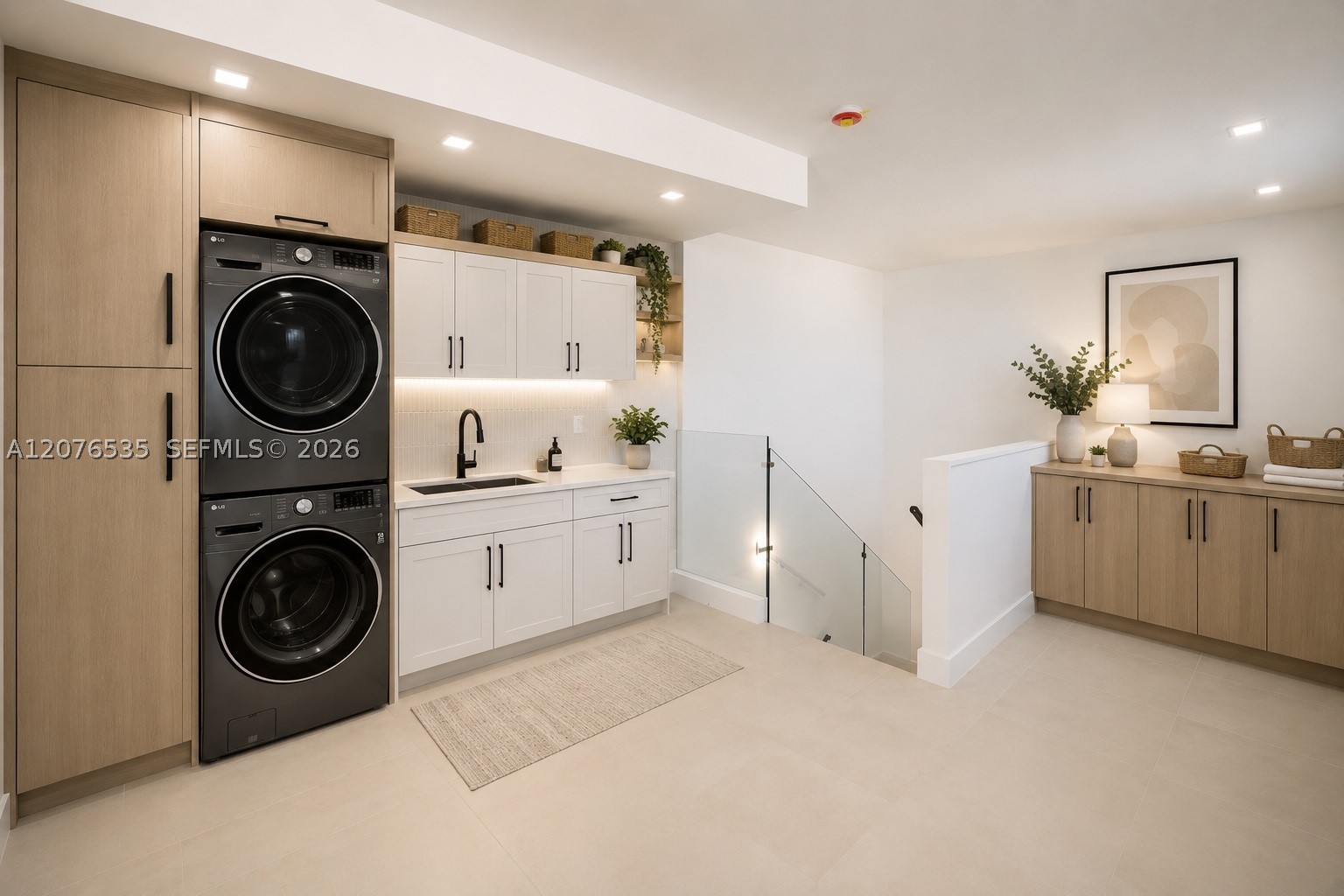 10381 NW 67th Ter, Doral FL 33178