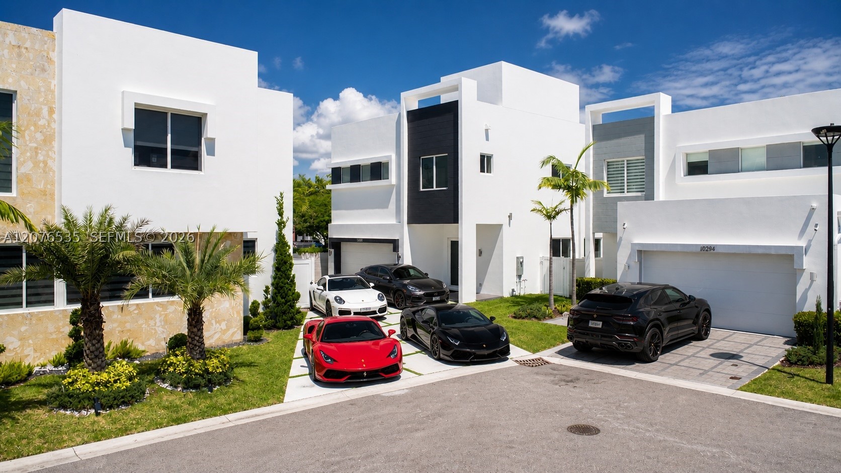 10381 NW 67th Ter, Doral FL 33178
