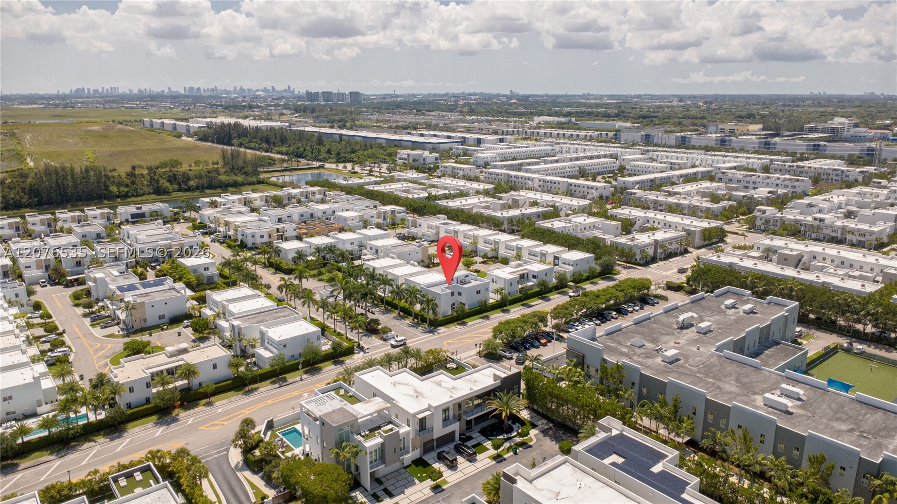 10381 NW 67th Ter, Doral FL 33178