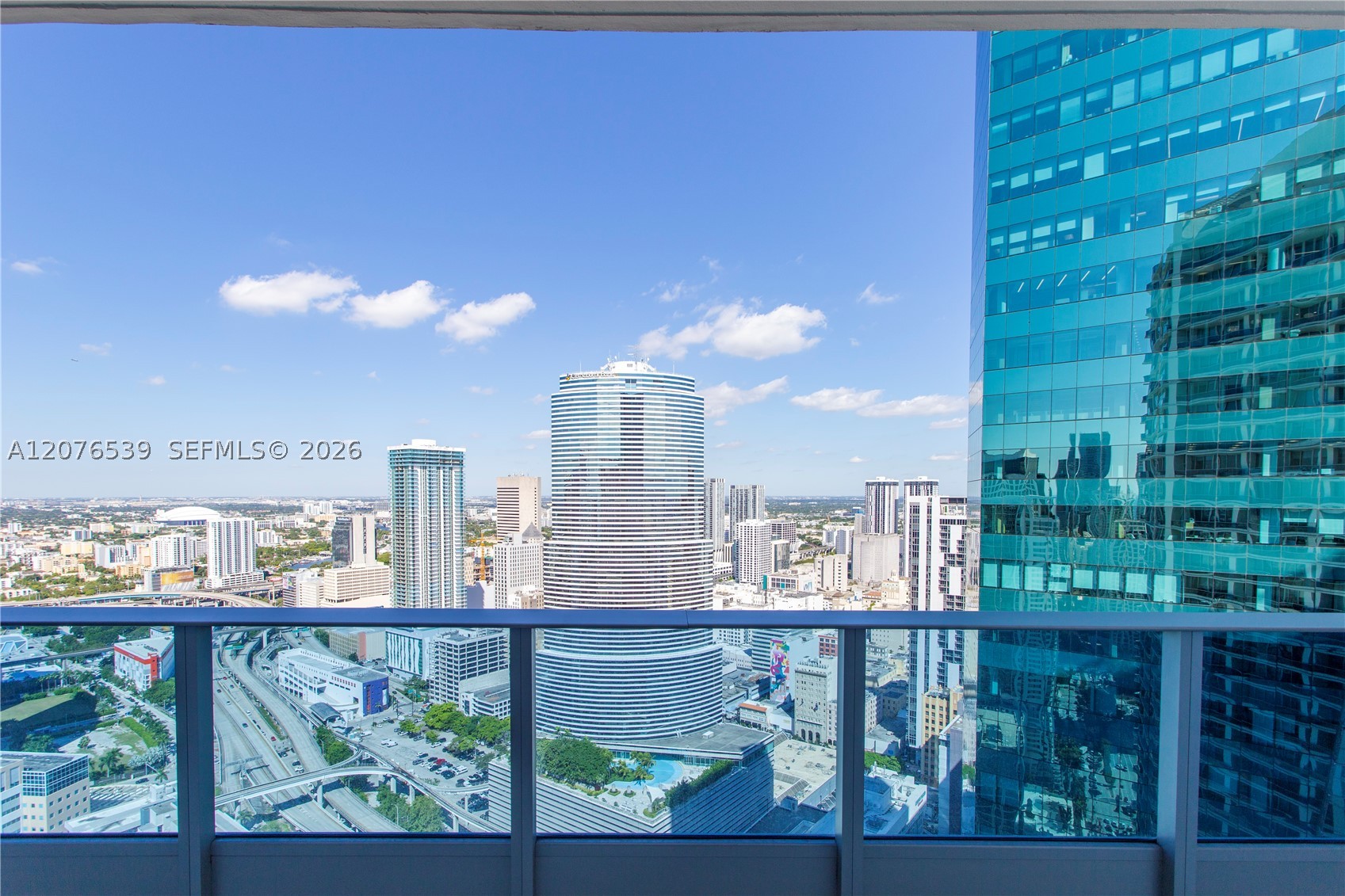 200 BISCAYNE BLVD WY #4512, Miami FL 33131
