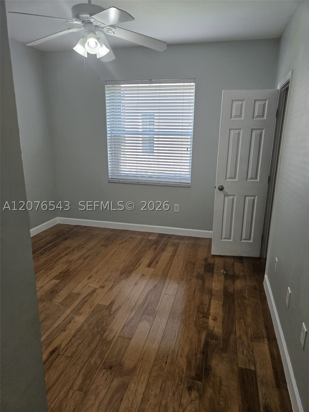 1072 NW 139th Ter, Pembroke Pines FL 33028
