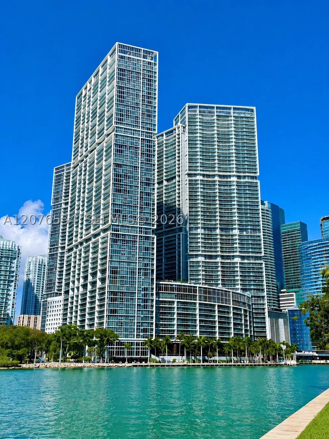 465 Brickell Ave #5605, Miami FL 33131