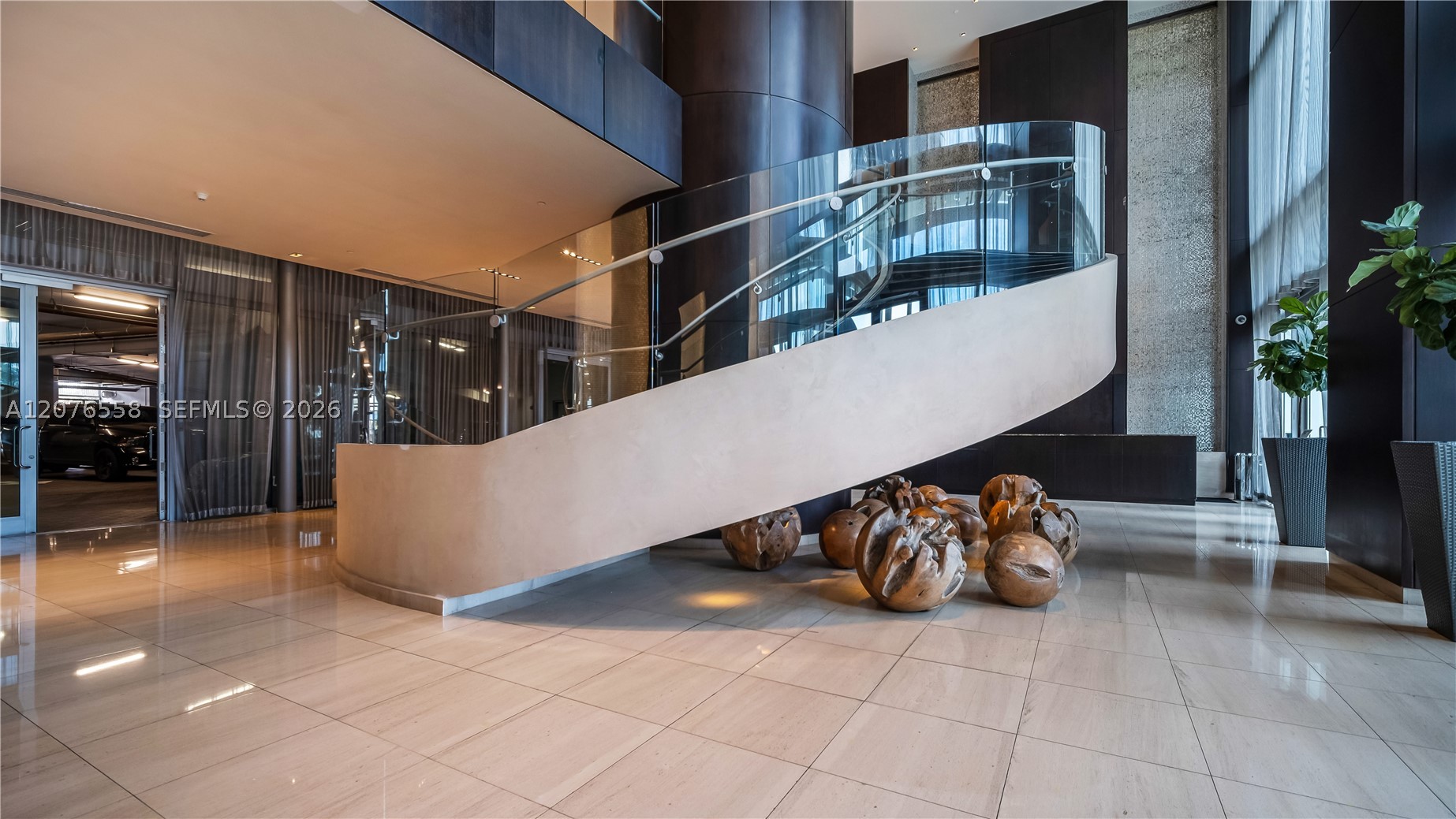 900 Biscayne Blvd #4403, Miami FL 33132