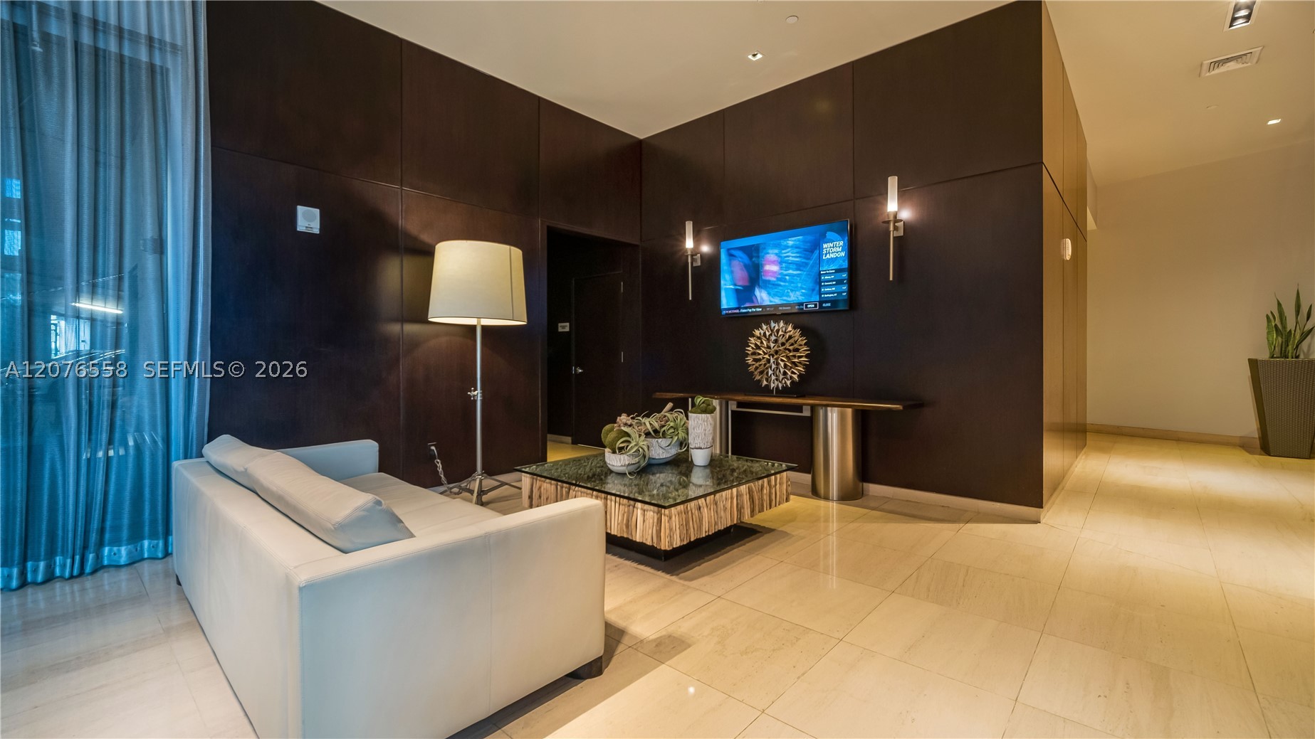 900 Biscayne Blvd #4403, Miami FL 33132