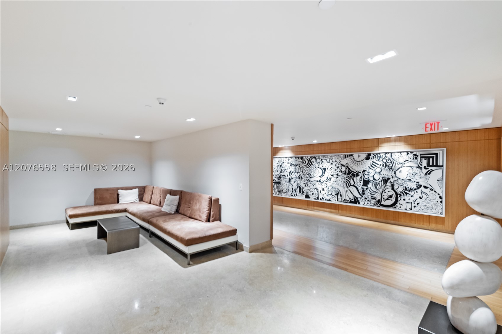900 Biscayne Blvd #4403, Miami FL 33132