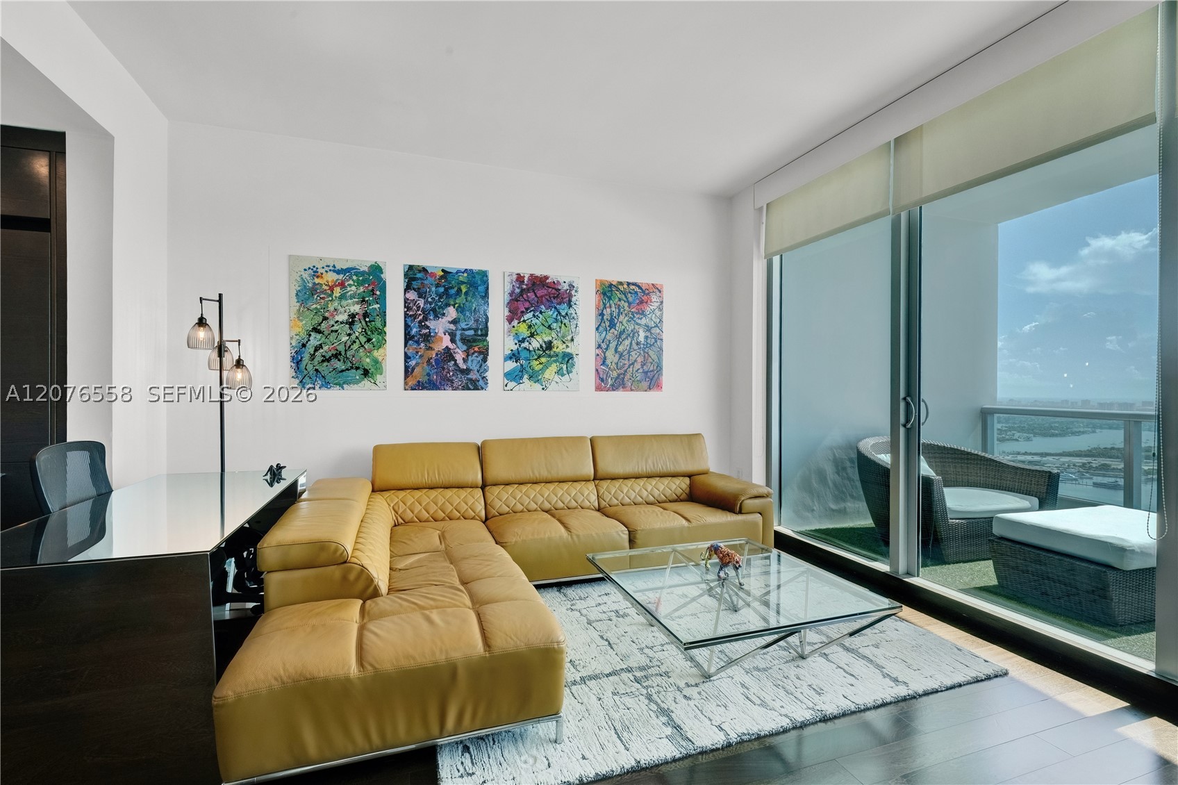 900 Biscayne Blvd #4403, Miami FL 33132