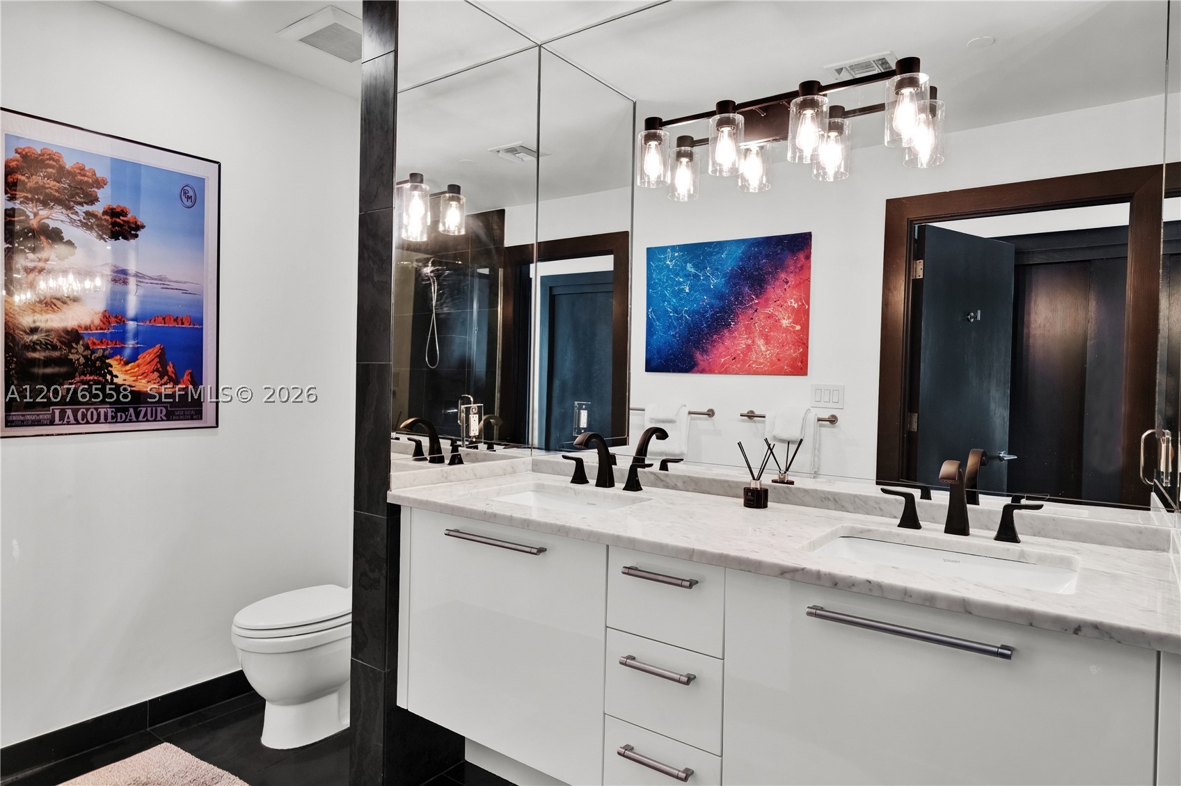 900 Biscayne Blvd #4403, Miami FL 33132