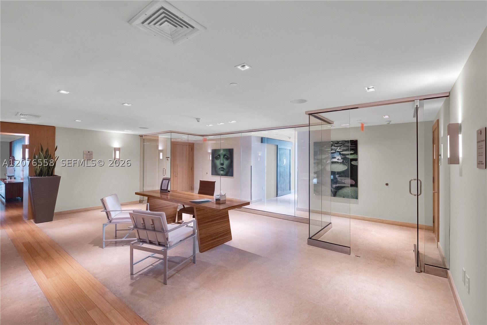 900 Biscayne Blvd #4403, Miami FL 33132
