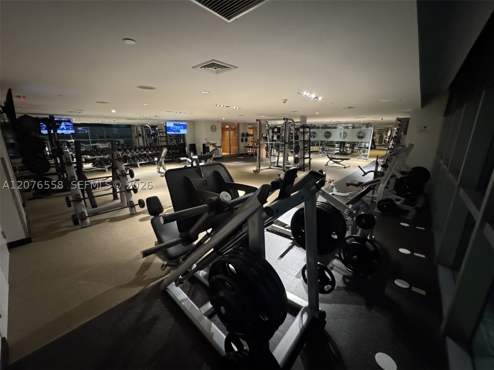 900 Biscayne Blvd #4403, Miami FL 33132