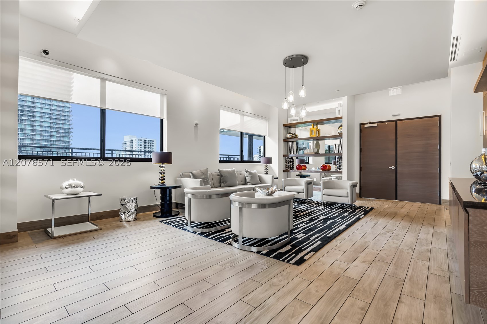 999 SW 1st Ave #1114, Miami FL 33130