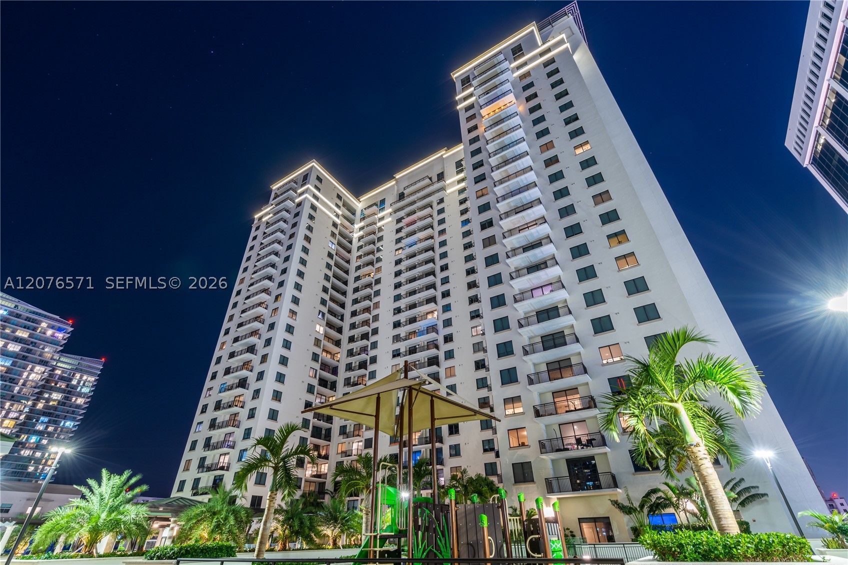 999 SW 1st Ave #1114, Miami FL 33130
