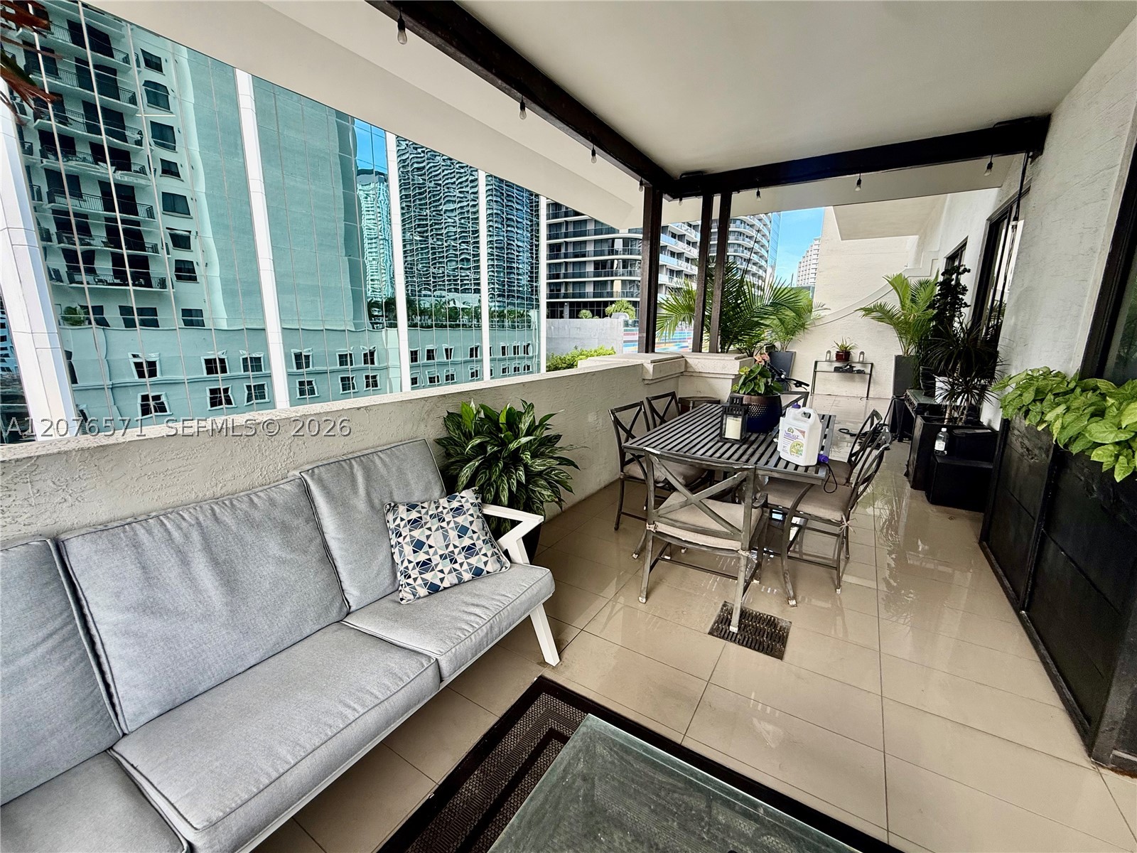 999 SW 1st Ave #1114, Miami FL 33130
