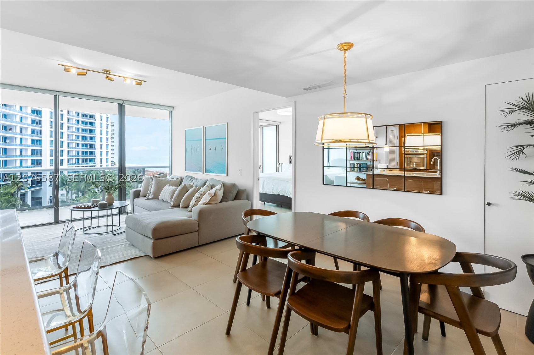 5875 Collins Ave #903, Miami Beach FL 33140