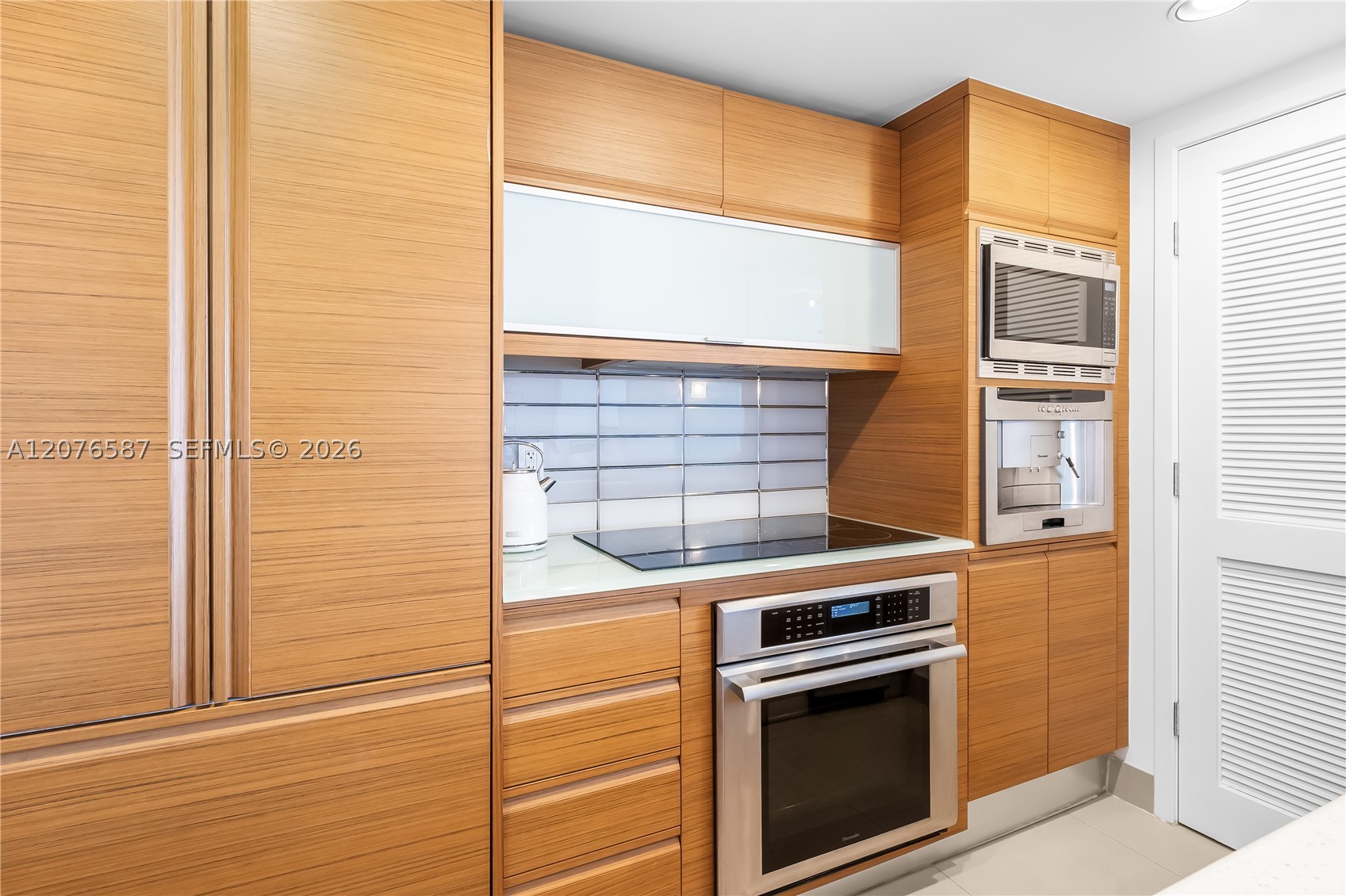 5875 Collins Ave #903, Miami Beach FL 33140
