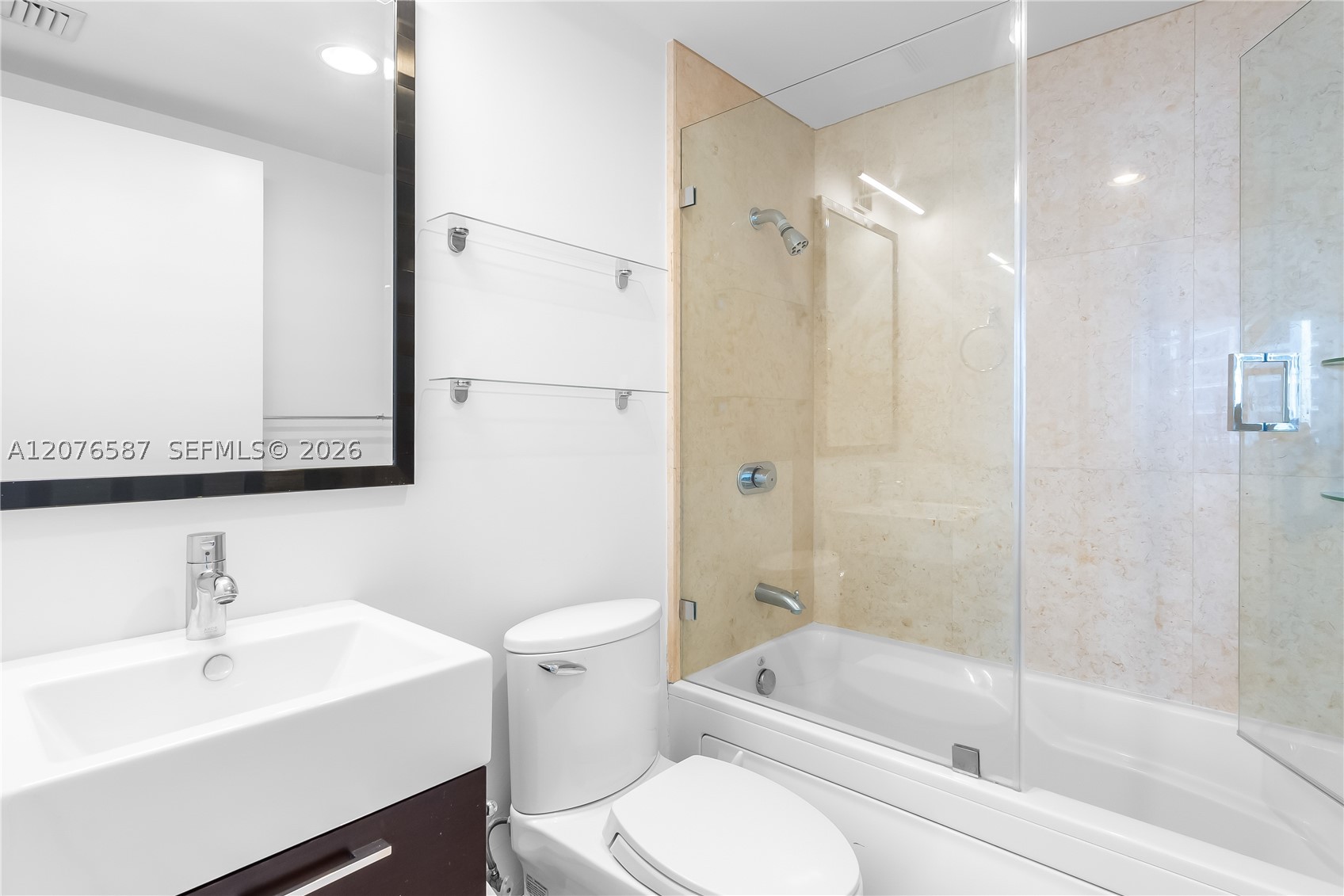 5875 Collins Ave #903, Miami Beach FL 33140