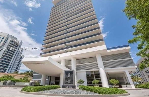 5875 Collins Ave #903, Miami Beach FL 33140