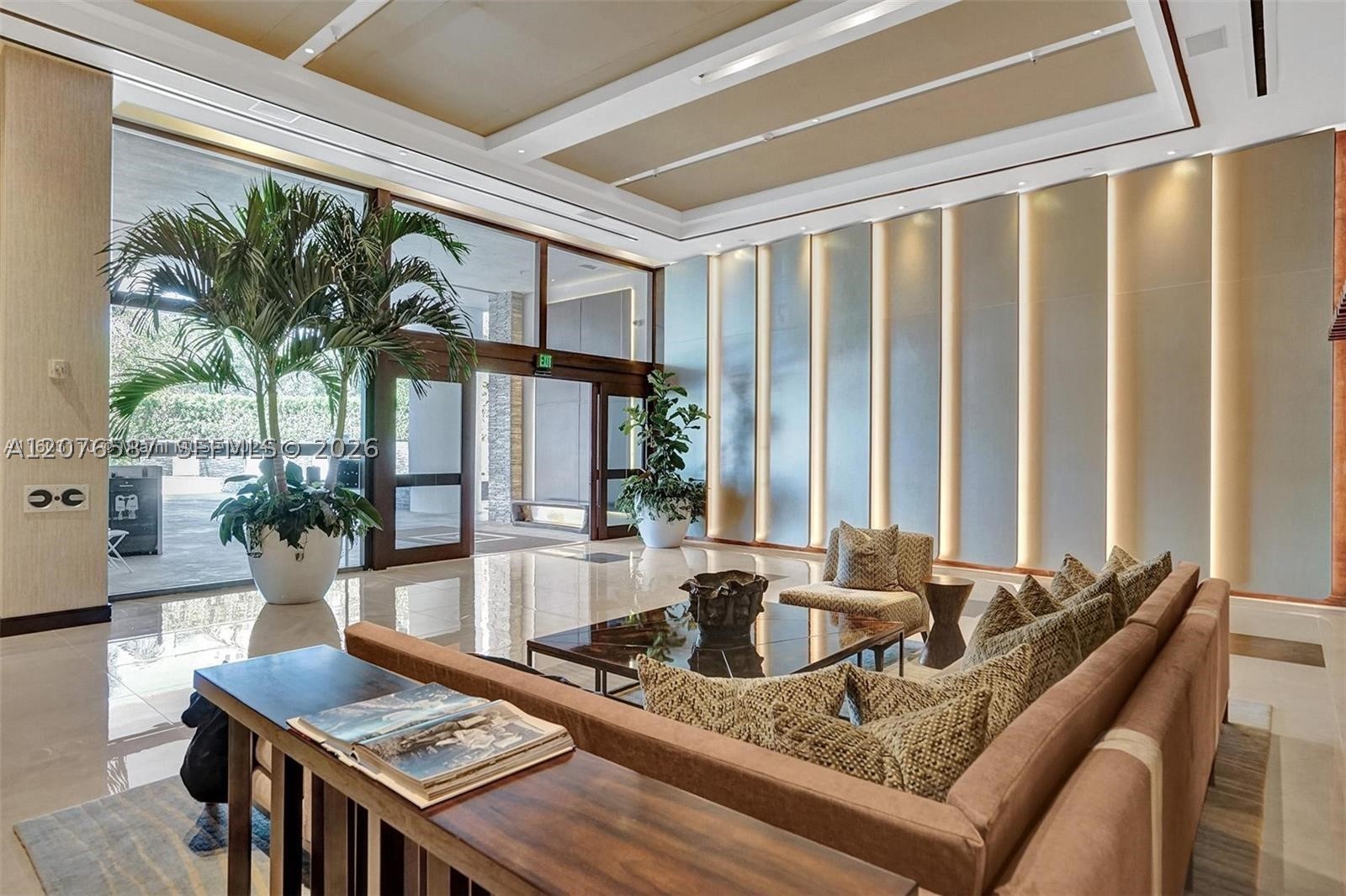 5875 Collins Ave #903, Miami Beach FL 33140