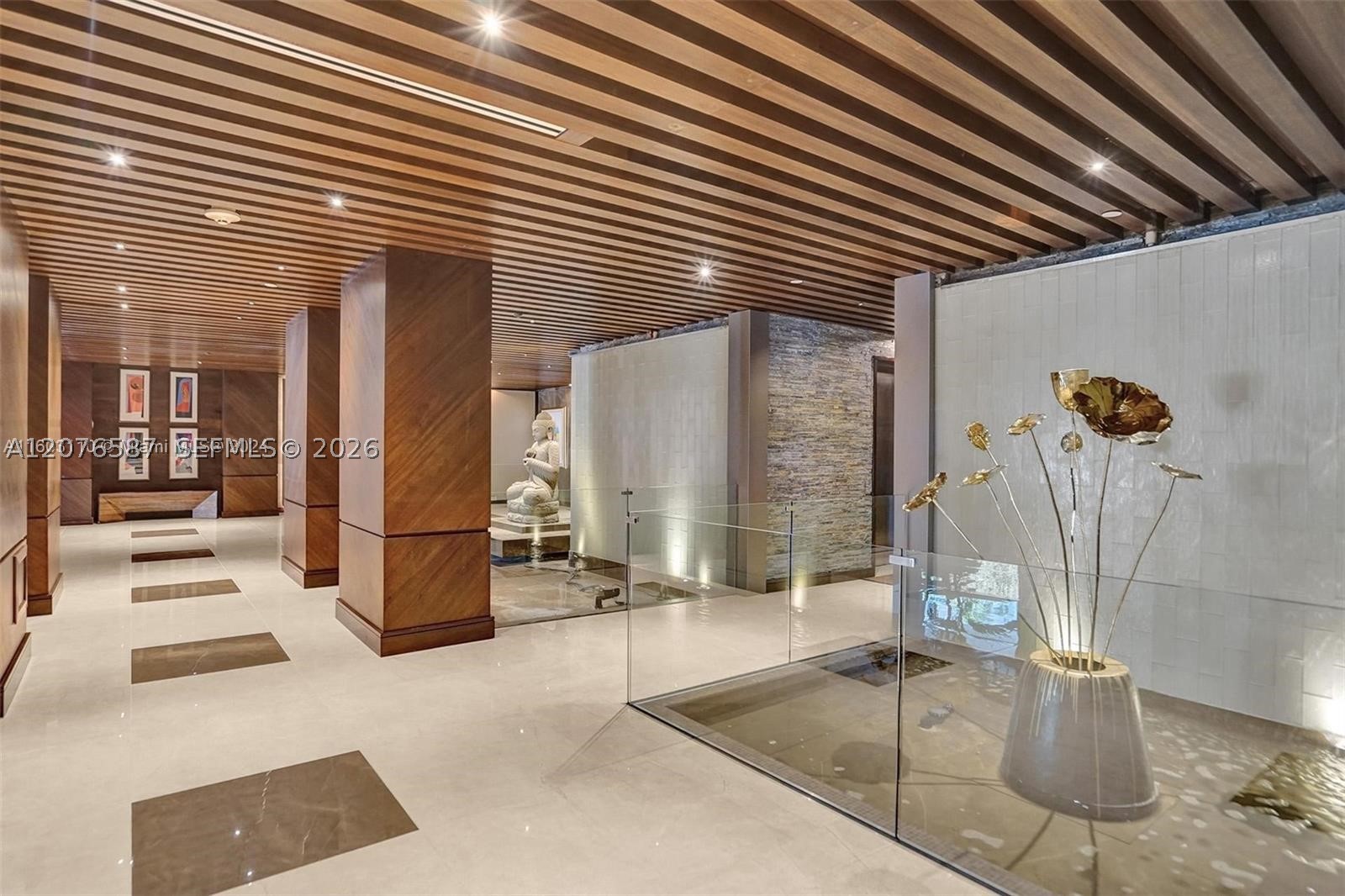 5875 Collins Ave #903, Miami Beach FL 33140