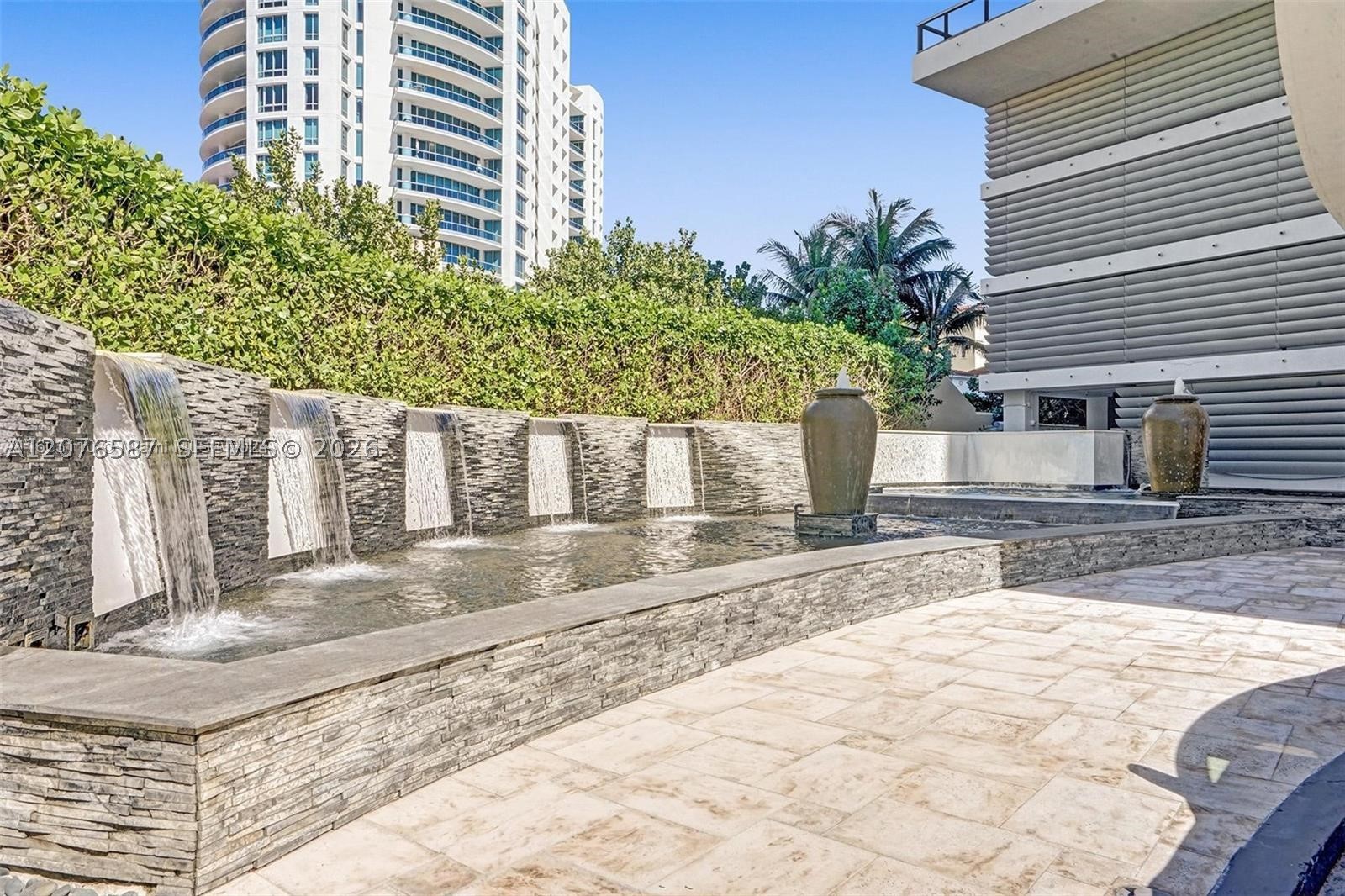 5875 Collins Ave #903, Miami Beach FL 33140