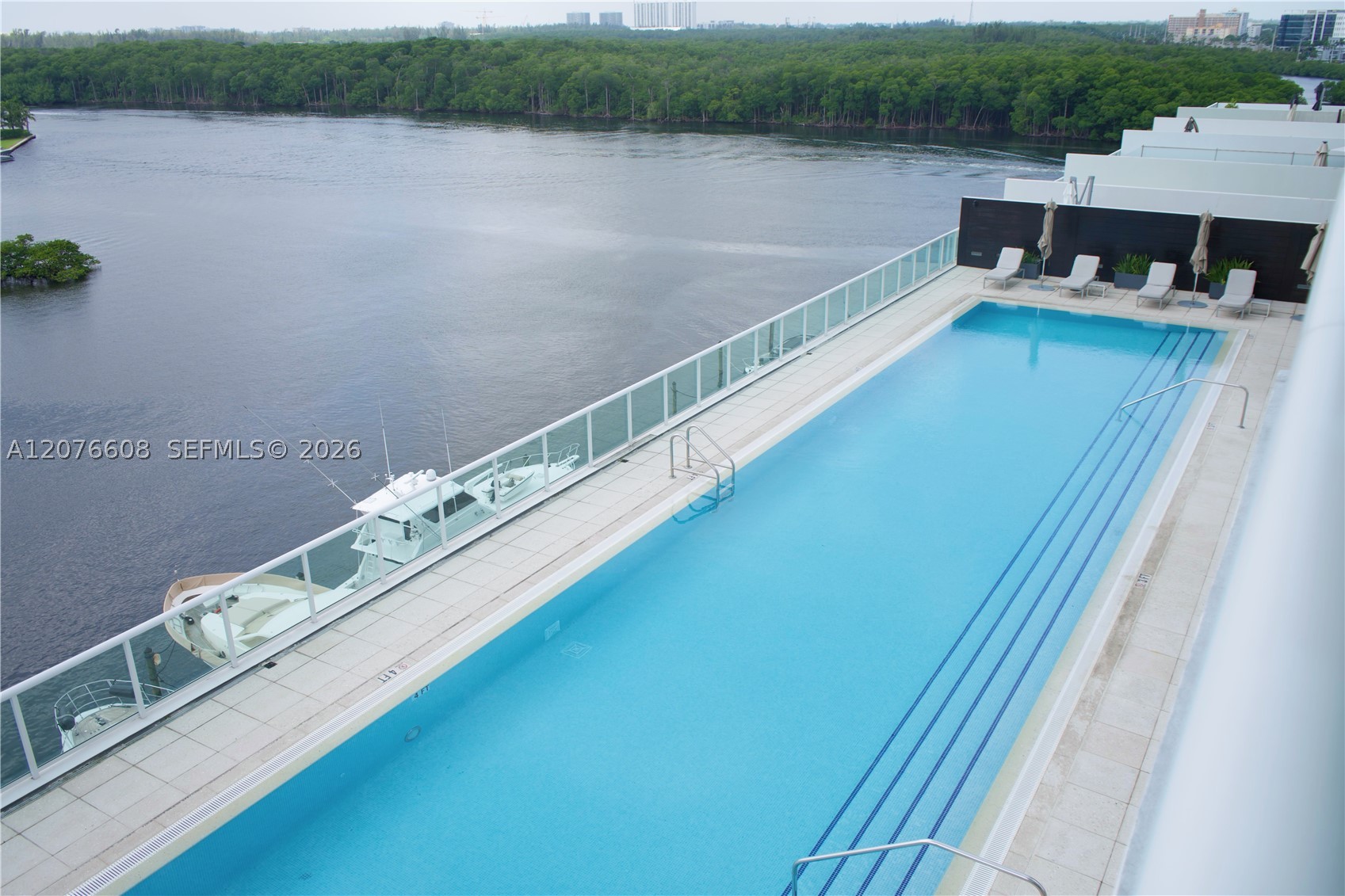 400 Sunny Isles Blvd #908, Sunny Isles Beach FL 33160