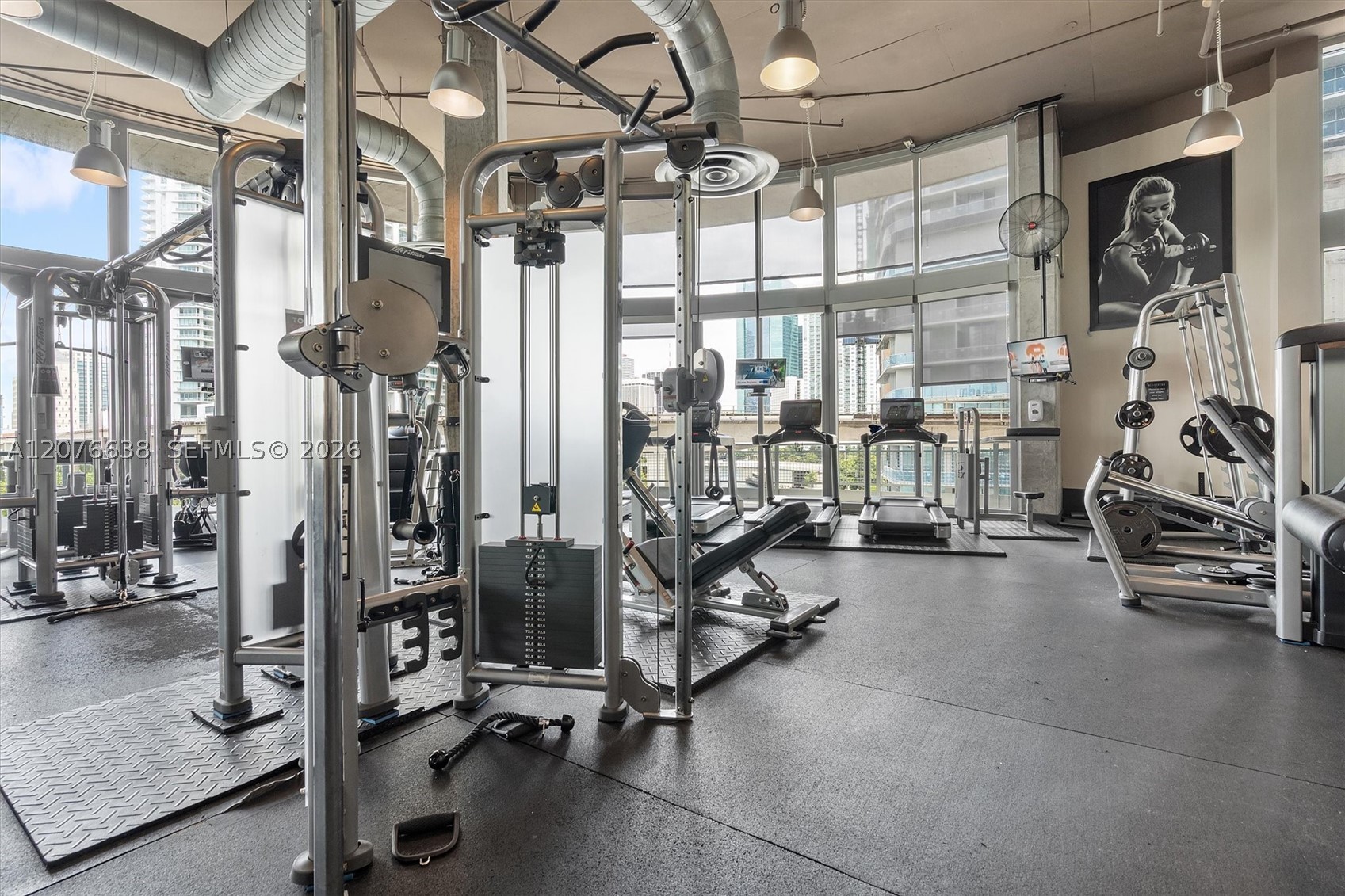 690 SW 1st Ct #2025, Miami FL 33130