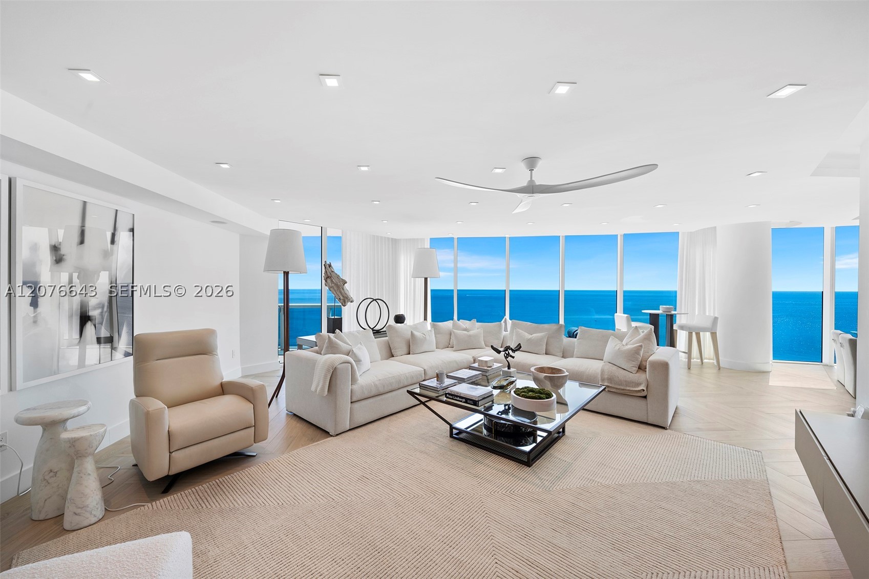 2711 S Ocean Dr #1502, Hollywood FL 33019