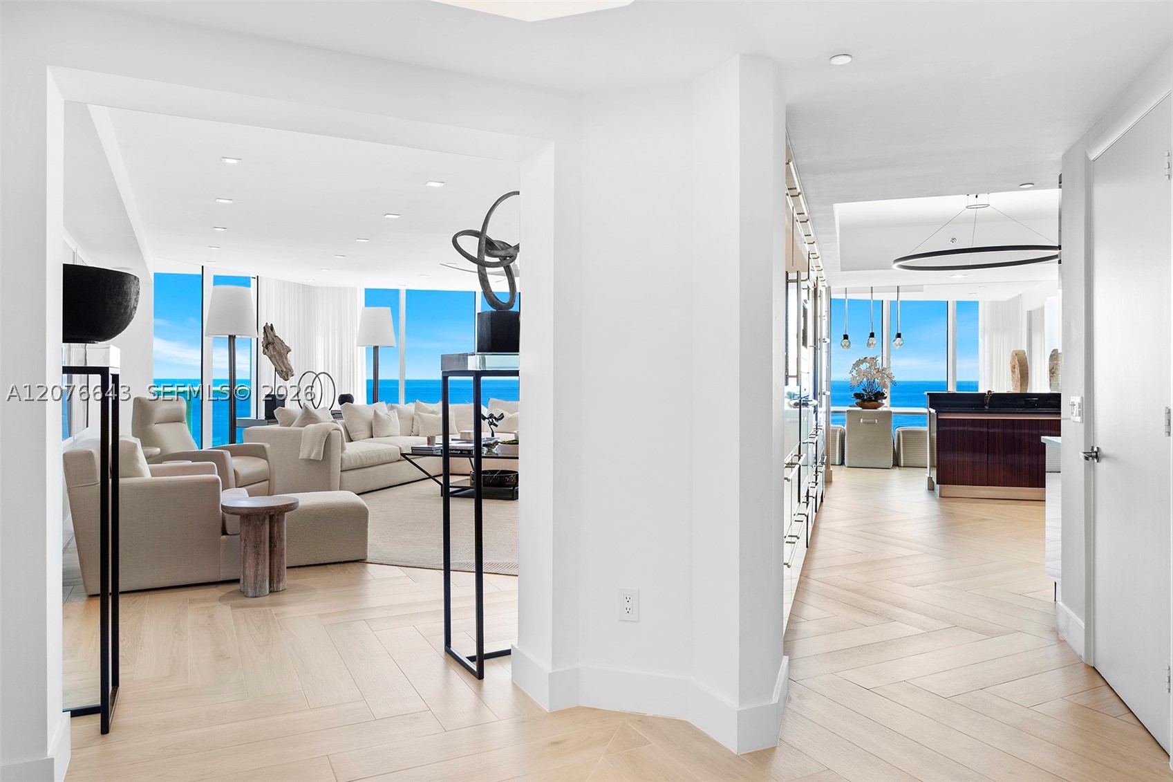 2711 S Ocean Dr #1502, Hollywood FL 33019