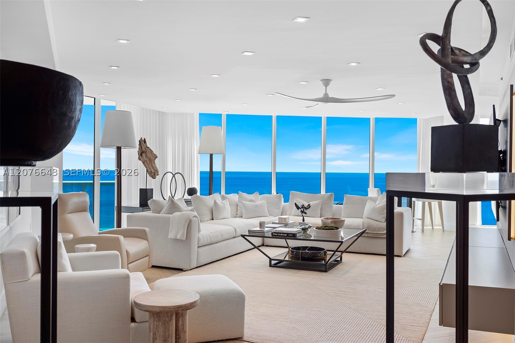 2711 S Ocean Dr #1502, Hollywood FL 33019